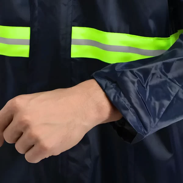 Conjunto Capa De Chuva Impermeável Com Touca E Viseira - M - Imagem 4